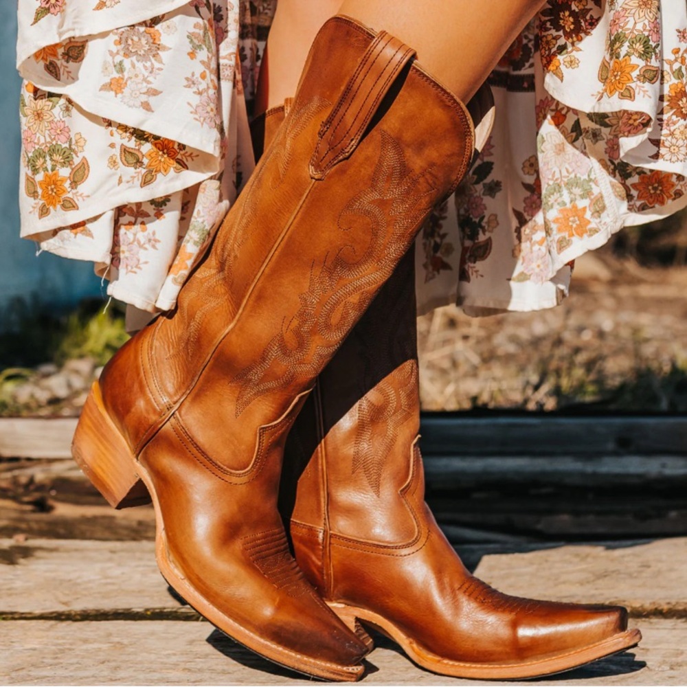 Freebird Woodland boots - size 8